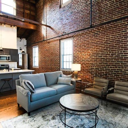The Lofts At Downtown Salem Aparthotel Екстериор снимка