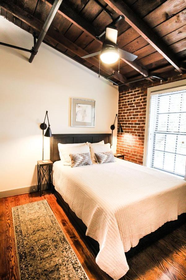 The Lofts At Downtown Salem Aparthotel Екстериор снимка