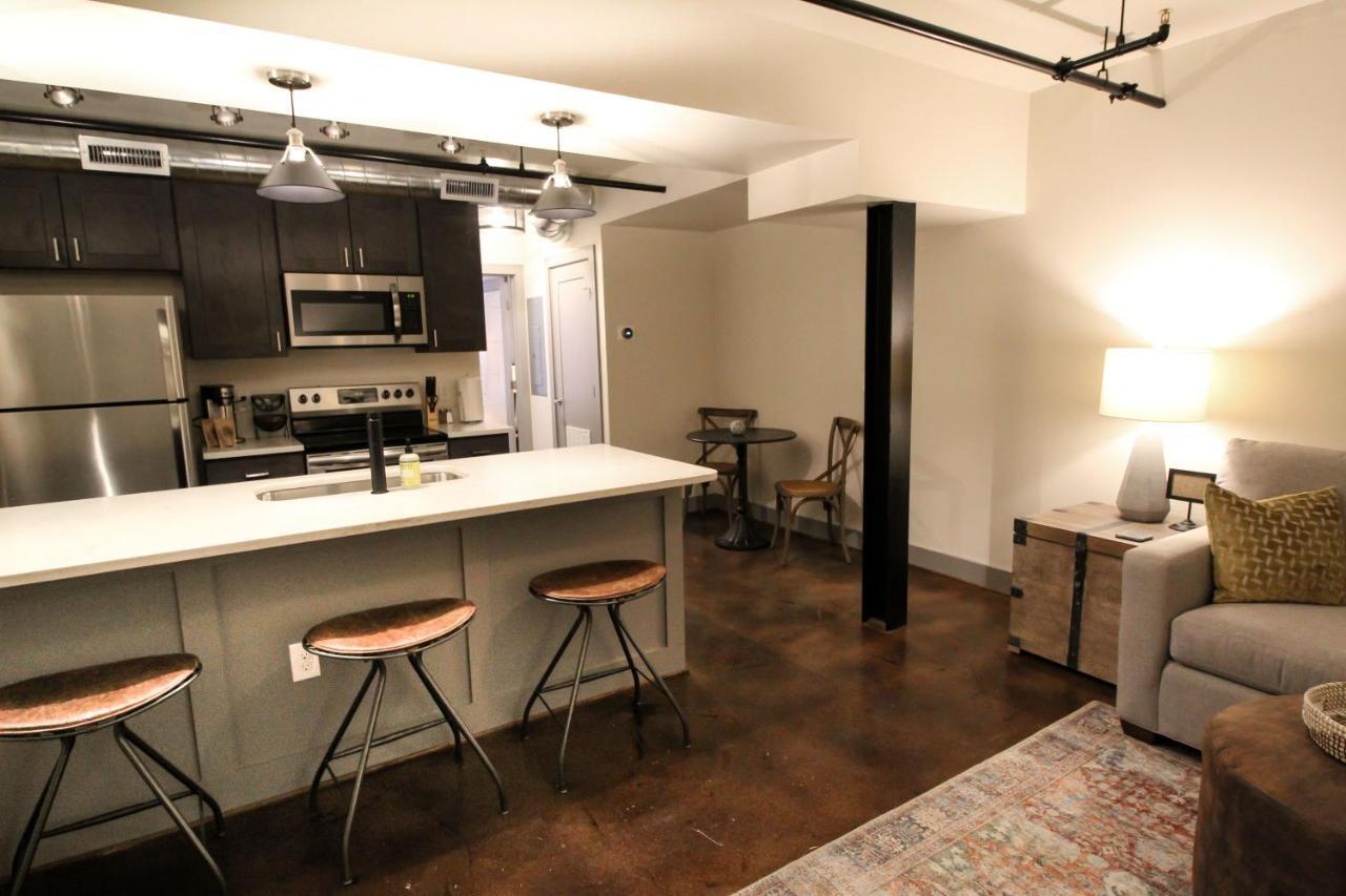 The Lofts At Downtown Salem Aparthotel Екстериор снимка