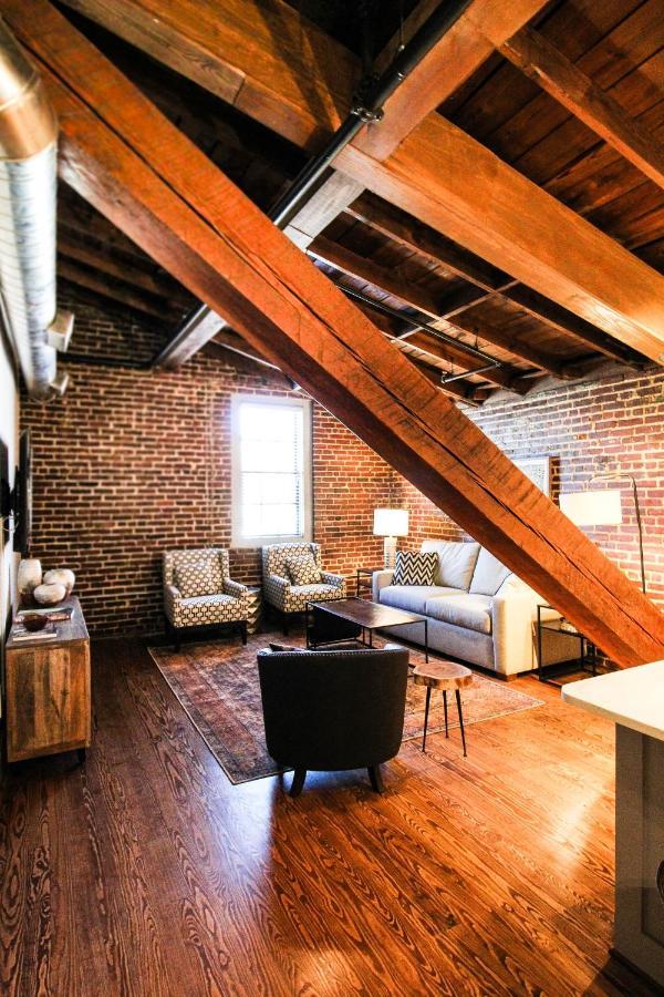 The Lofts At Downtown Salem Aparthotel Екстериор снимка