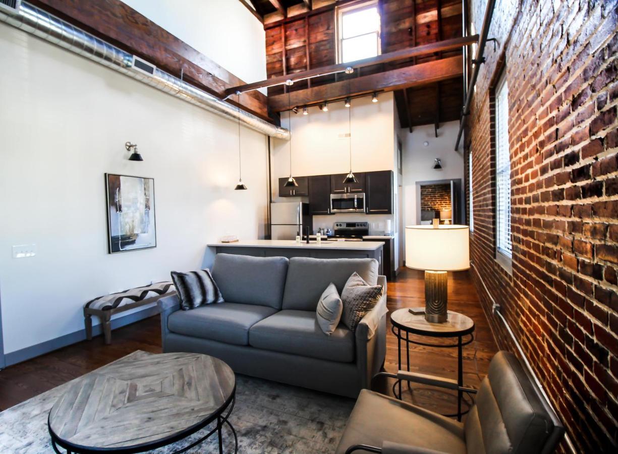 The Lofts At Downtown Salem Aparthotel Екстериор снимка
