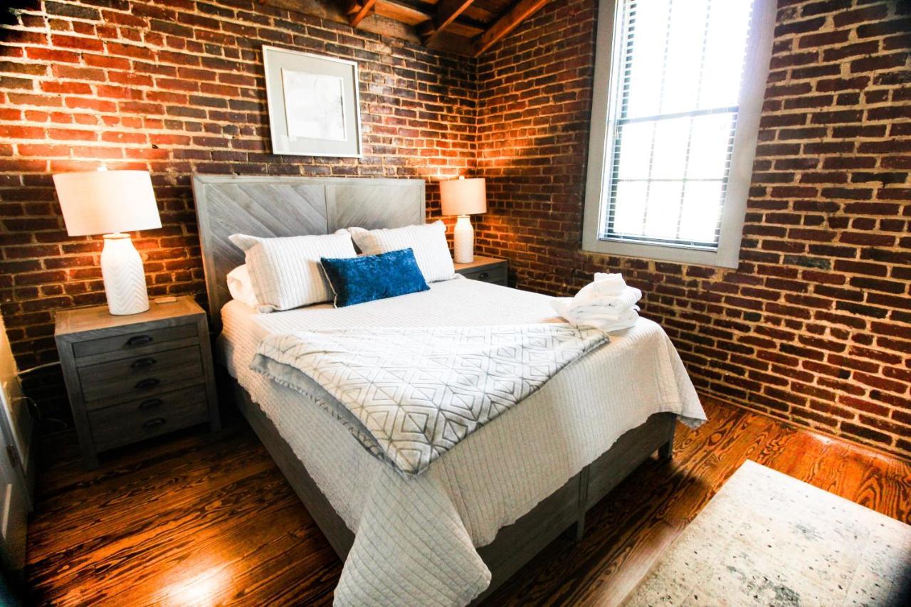 The Lofts At Downtown Salem Aparthotel Екстериор снимка